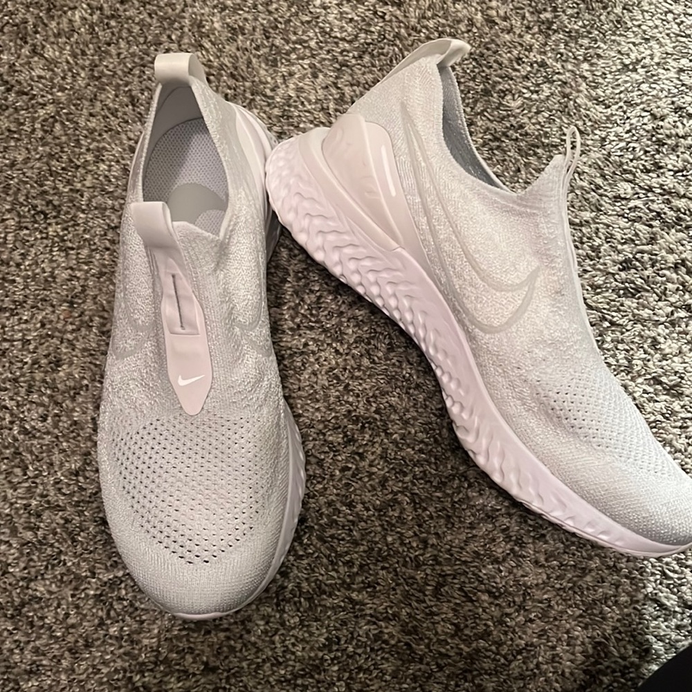 Nike Sneakers!
